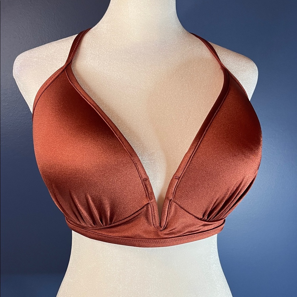 Shade & Shore, Dream bikini TOP, copper color, 34DD
Underwire bra, lightly lined